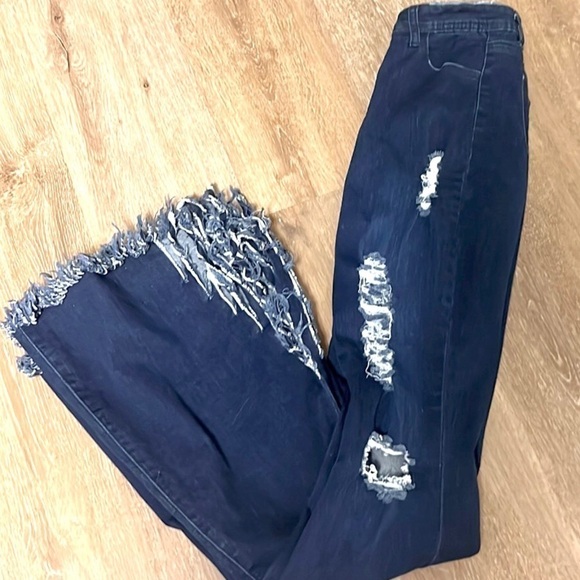 JC & JQ Funky Flare Jeans, Love the Feel & Stretch, Excellent Condition, M - Picture 2 of 10